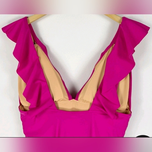 J. Crew 14 Fuchsia Ruffle Cruisewear Pool Cruise Resort Slimming Swimsuit - Picture 5 of 9